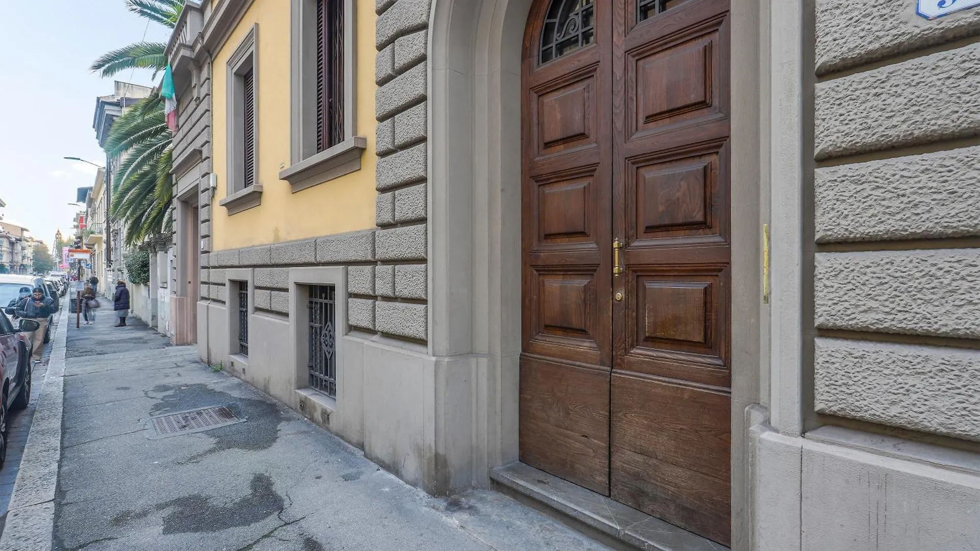 One-Bedroom Apartment With Patio Firenze Italia